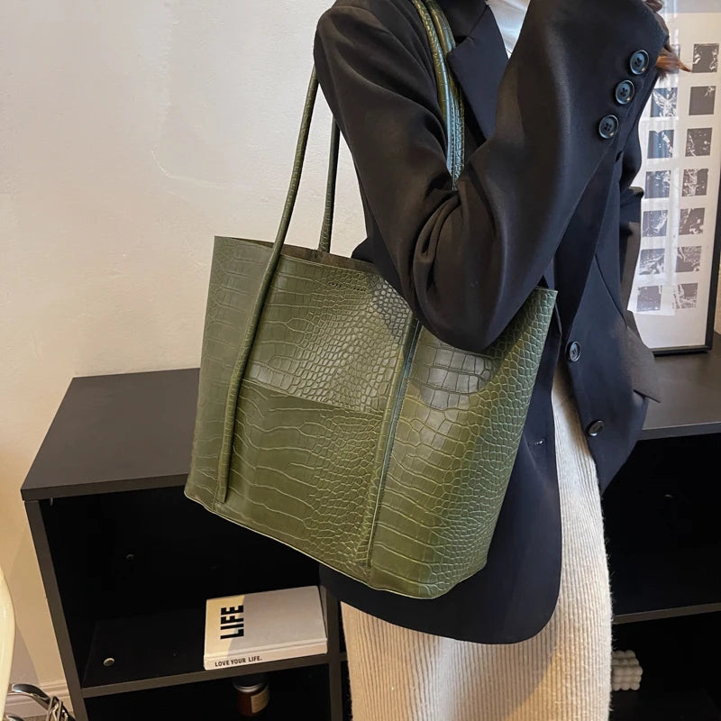 Big Stone Pattern Leather Shoulder Side Bag for Women