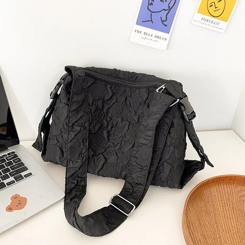 Large Capacity Messenger Bag Unisex Student Shoulder Bag
