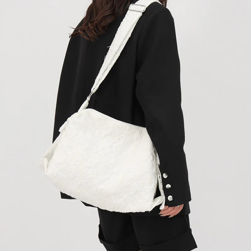 Large Capacity Messenger Bag Unisex Student Shoulder Bag