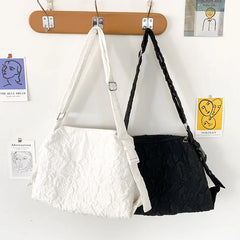Large Capacity Messenger Bag Unisex Student Shoulder Bag