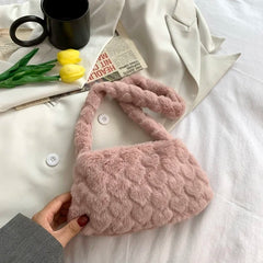 Heart Lady Faux Fur Shoulder Bag Winter Warm Furry Plush Street Crossbody Soft P