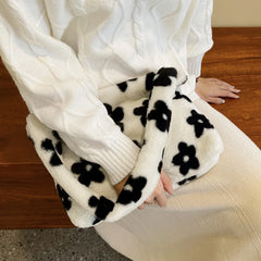 Flower Plush Bag For Women Winter Underarm Bag