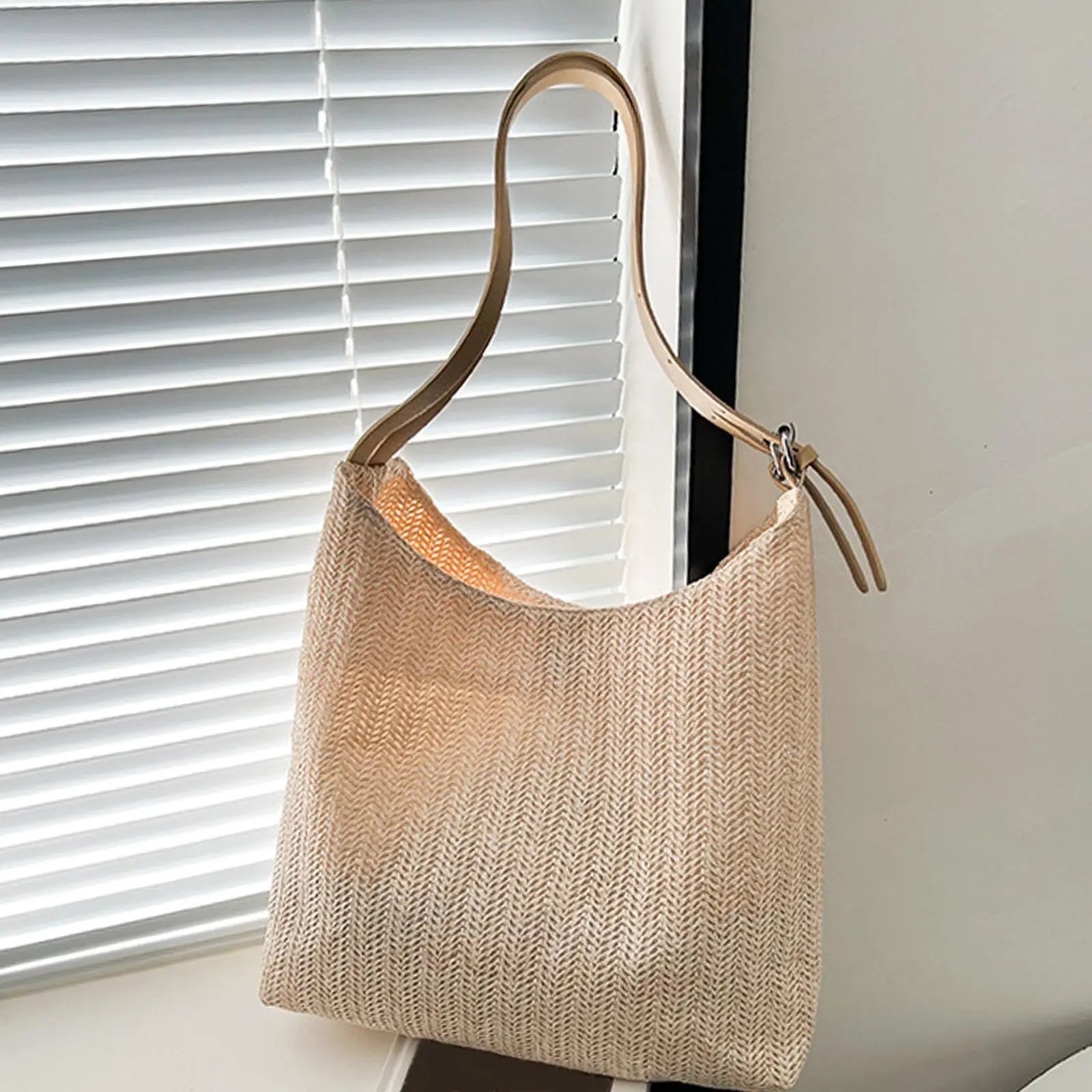 Bohemian Style Straw Tote Bag for Vacation
