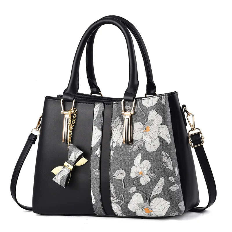 Embroidered Large-capacity Shoulder Bag