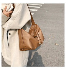 PU Leather Women's Shoulder Bag Fashion Tassel Crossbody Bag