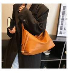 PU Leather Women's Shoulder Bag Fashion Tassel Crossbody Bag