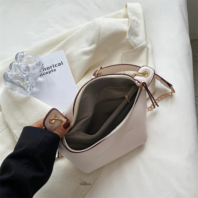 Female Belt Bags Woman Fanny pack Sense of Lady Shoulder Crossbody Chest Bags