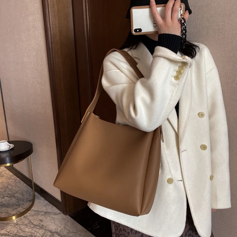 Women's Large Capacity PU Shoulder Bag