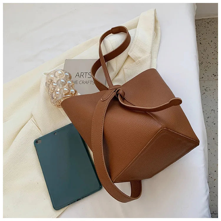 Women Bucket Shoulder Bag Large Capacity PU Leather Handbags and Purse