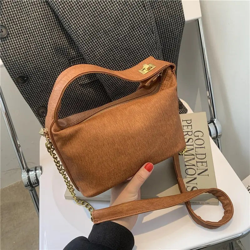 Brown Crossbody Bags for Women Pu Leather Messenger Bags Vintage Chain Shoulder