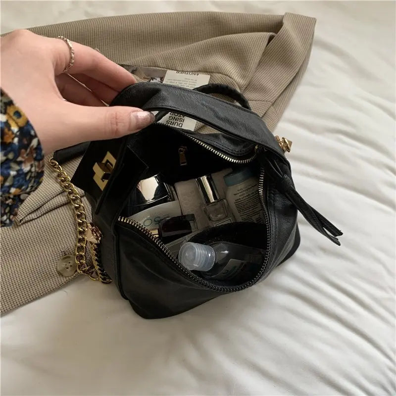Brown Crossbody Bags for Women Pu Leather Messenger Bags Vintage Chain Shoulder