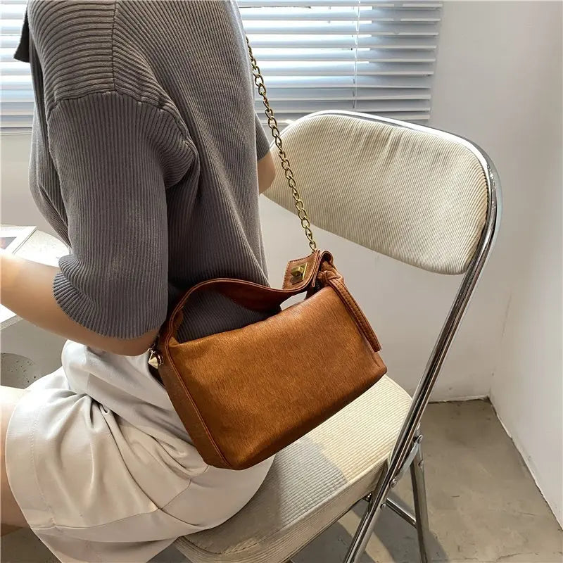 Brown Crossbody Bags for Women Pu Leather Messenger Bags Vintage Chain Shoulder