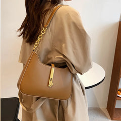 Half Moon Chain Shoulder Bags For Women Winter Solid Bucket Ladies Handbags