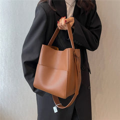 Vintage Wide Strap Bucket Shoulder Bag Large Capacity Crossbody Women