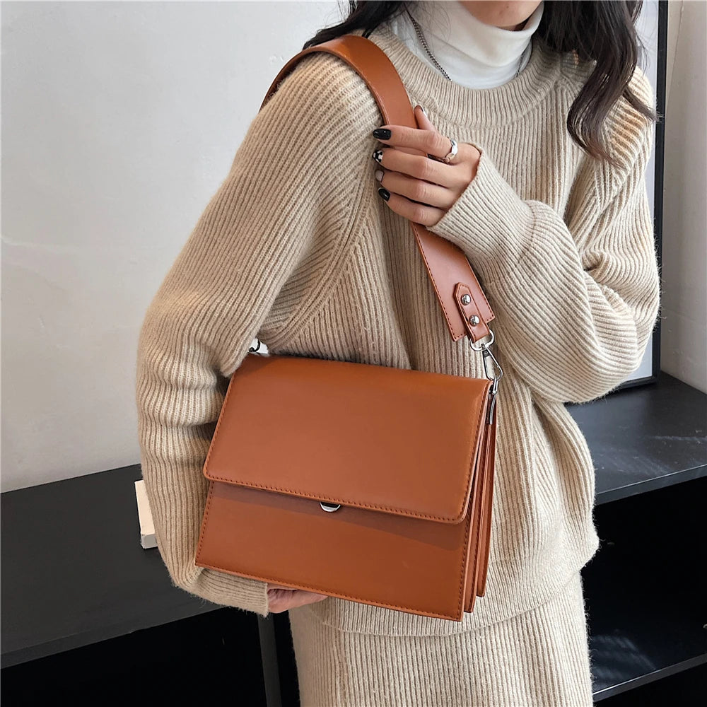 Vintage Wide Strap Underarm Shoulder Bags For Women Push Lock Crossbody Work
