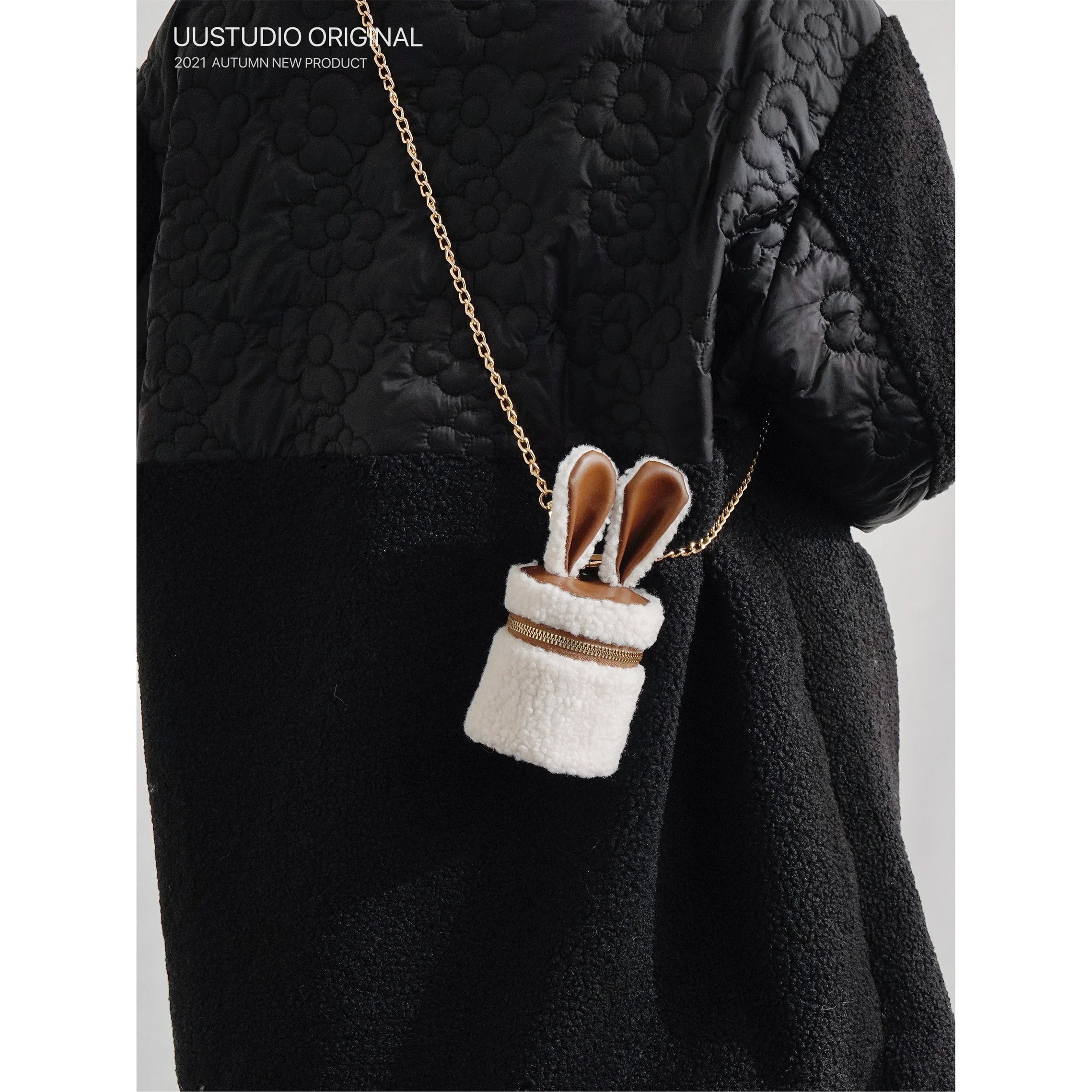 COY UUSTUDIO Mini Rabbit Lipstick Cross-body Bag