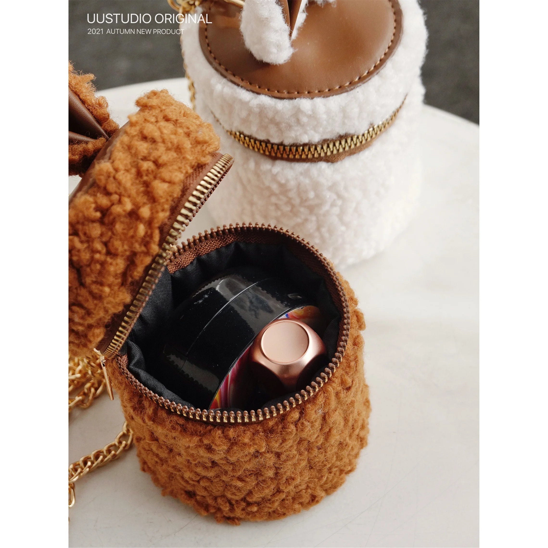 COY UUSTUDIO Mini Rabbit Lipstick Cross-body Bag
