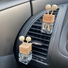 2pcs Car Air Outlet Perfume Bottle Clip for Women