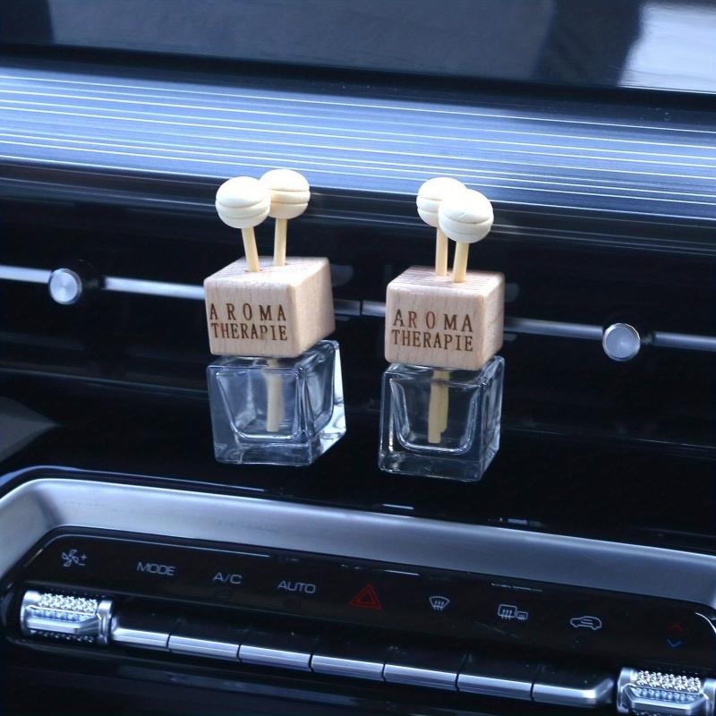 2pcs Car Air Outlet Perfume Bottle Clip for Women