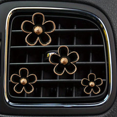 Small Daisy Flower Car Air Outlet Perfume Clip Car Accessories For Women