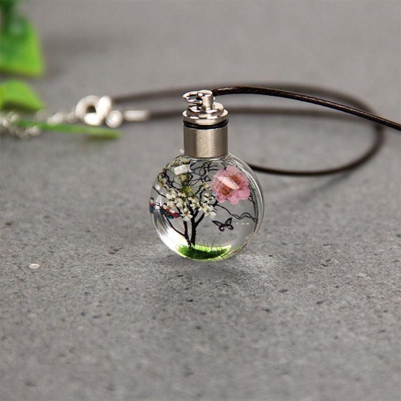 Elegant Butterfly Glass Ball Car Pendant