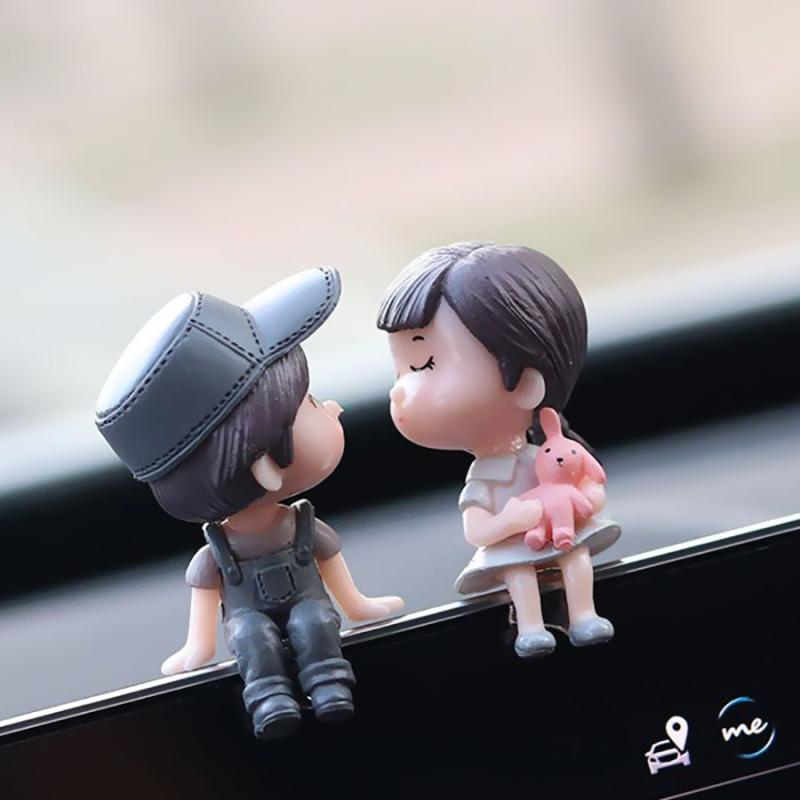 Car Interior Couple Doll Balloon Ornament