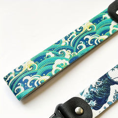 Hokkaido Sea Wave Keychain for Cars and Motorcycles
