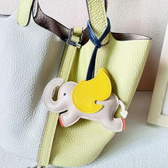 Small Elephant Key Pendant for Cars Suvs Trucks Car Decorations