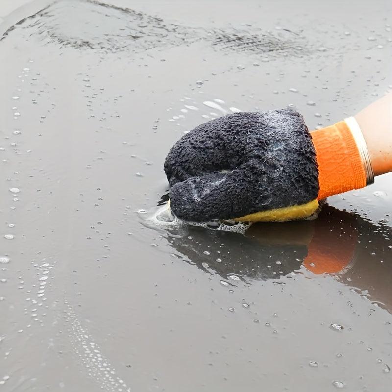 Coral Velvet Bear Paw Car Wash Gloves for Automotive Cleaning