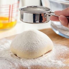 Portable Stainless Steel Flour Spreader for Baking