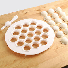 Kitchen Dough Press Ravioli Mold Dumpling Maker DIY Pasta Form