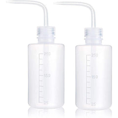 Wash Bottle 250ml 8oz Economy Plastic Squeeze Washing Bottle