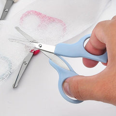Nail Care Set: Special Scissors in Portable Bag