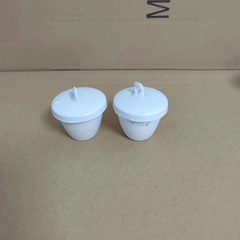 Thickened Ceramic Laboratory Crucible for Research