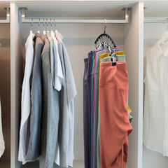 Curved Metal Yoga Pants Hanger Organizer With 10 Clothespins