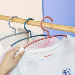 5pcs Non-slip Clothes Hangers Thickened Plastic Clothing Hanging Racks