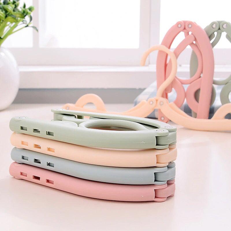 6pcs Foldable Hanger Portable Travel Retractable Outdoor Hanger