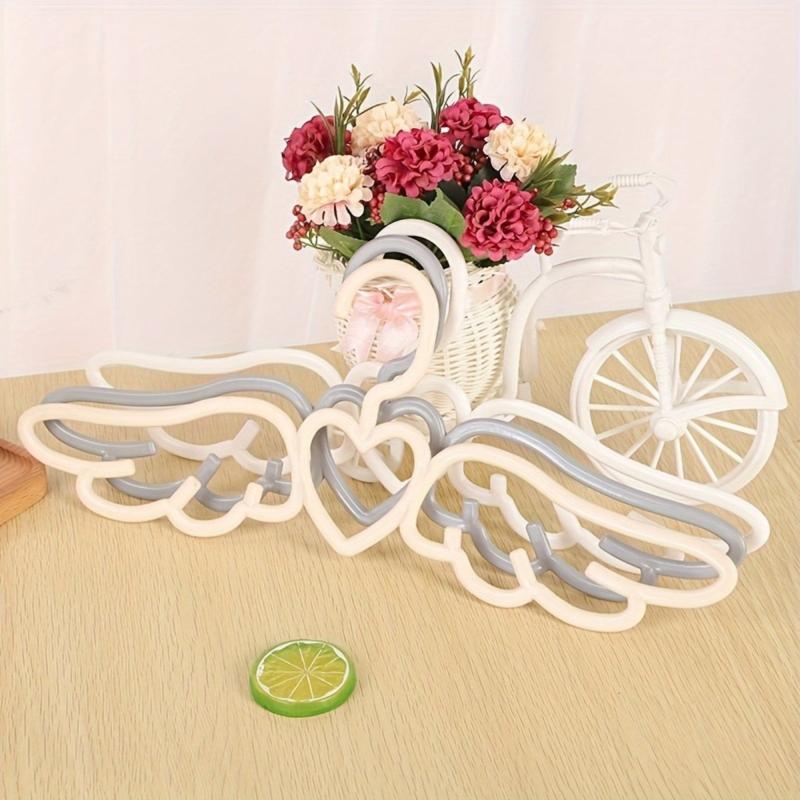 10pcs Love Heart And Wings Hangers Closet Storage Organizer