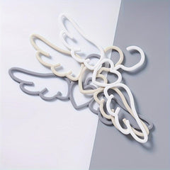 10pcs Love Heart And Wings Hangers Closet Storage Organizer