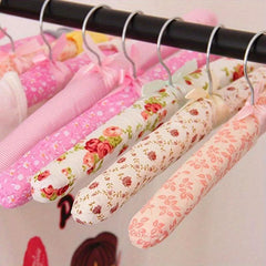 10pcs Rural Style Flower Anti Slip Sponge Cloth Hanger