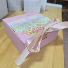 6pcs Artistic Gift Boxes for Clothing Shop