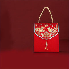 2pcs Chinese candy box Wedding candy bag Creative hand holding candy box