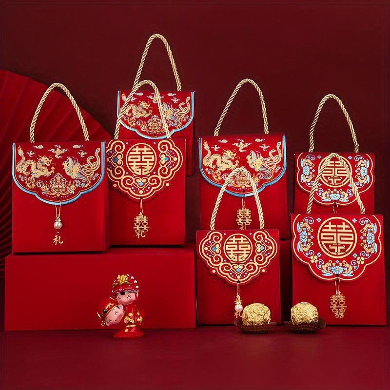 2pcs Chinese candy box Wedding candy bag Creative hand holding candy box