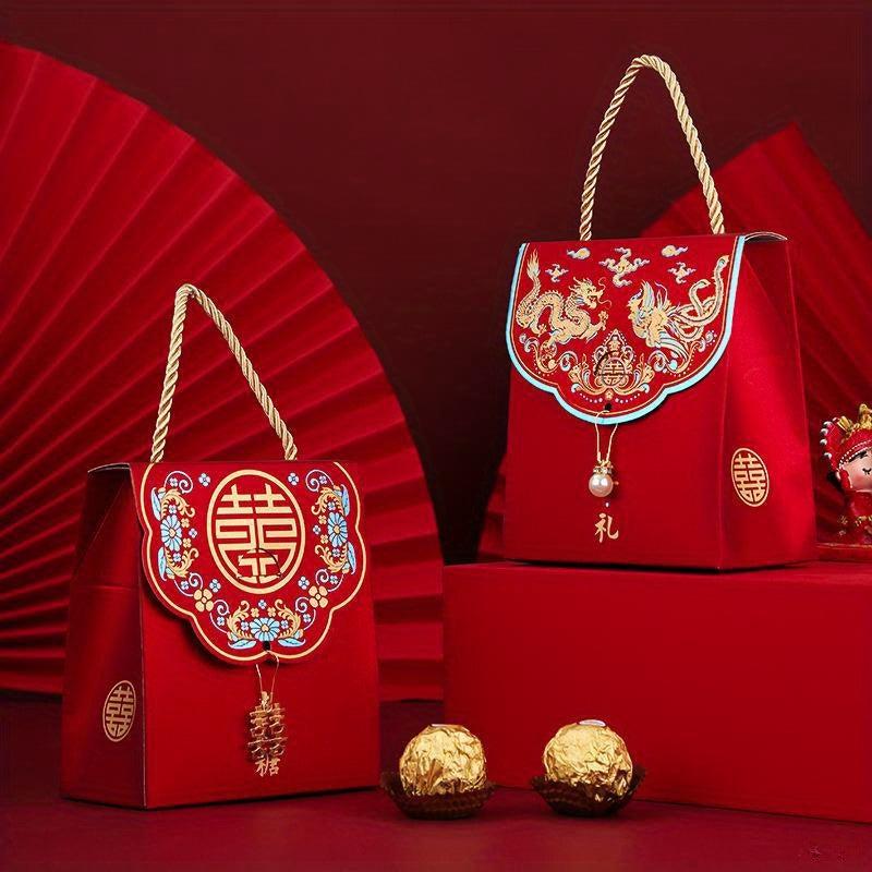 2pcs Chinese candy box Wedding candy bag Creative hand holding candy box