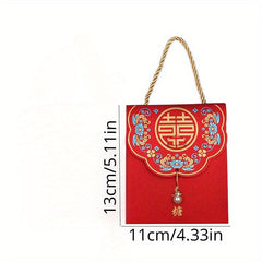 2pcs Chinese candy box Wedding candy bag Creative hand holding candy box