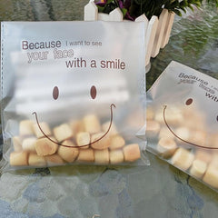 500pcs Happy Face Bags Self Adhesive Packing Bags