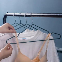 Non-slip Metal Clothes Rack for Bedroom Wardrobe Storage