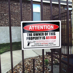 Indoor Outdoor Armed Safety Signs For Family Protection