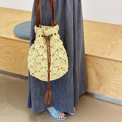 Summer Straw Bag Casual Shoulder Bag Tassel Bucket Bag