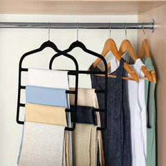 1pc Space Saving Hole Clothes Hanger For Travel And Commercial Use